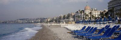 nice lounge chairs cool empty lounge chairs on the beach nice french riviera francephotographic france nice lounge chairs cool empty lounge chairs on the beach nice french riviera francephotographic france